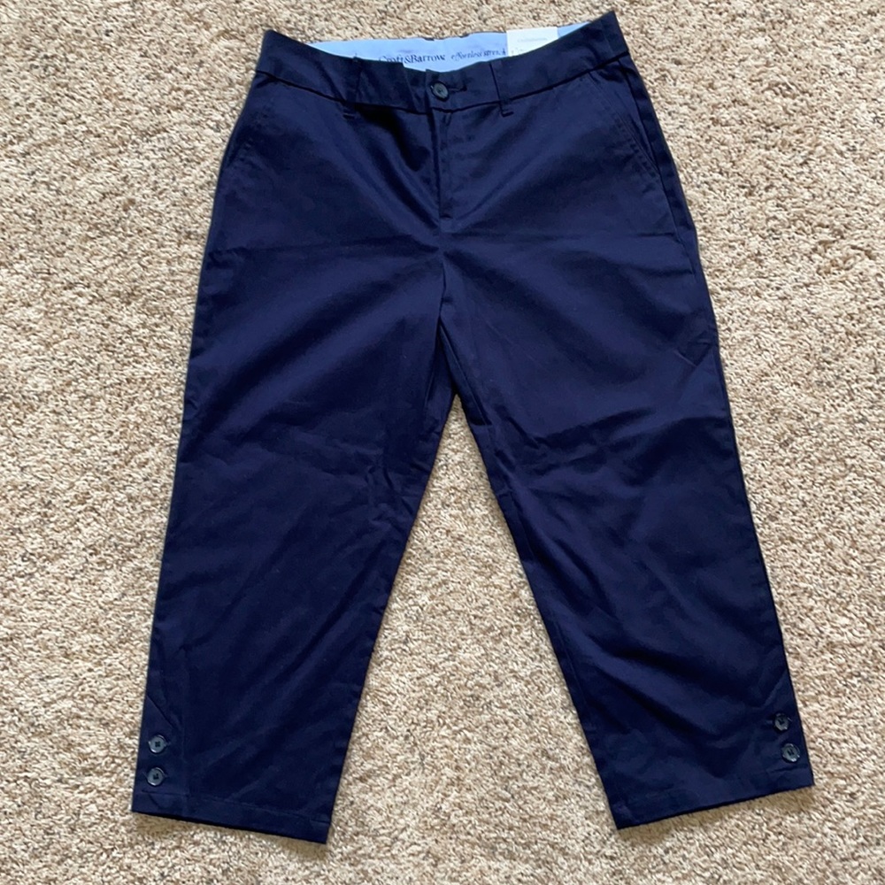 Croft&Barrow navy size 4 capris